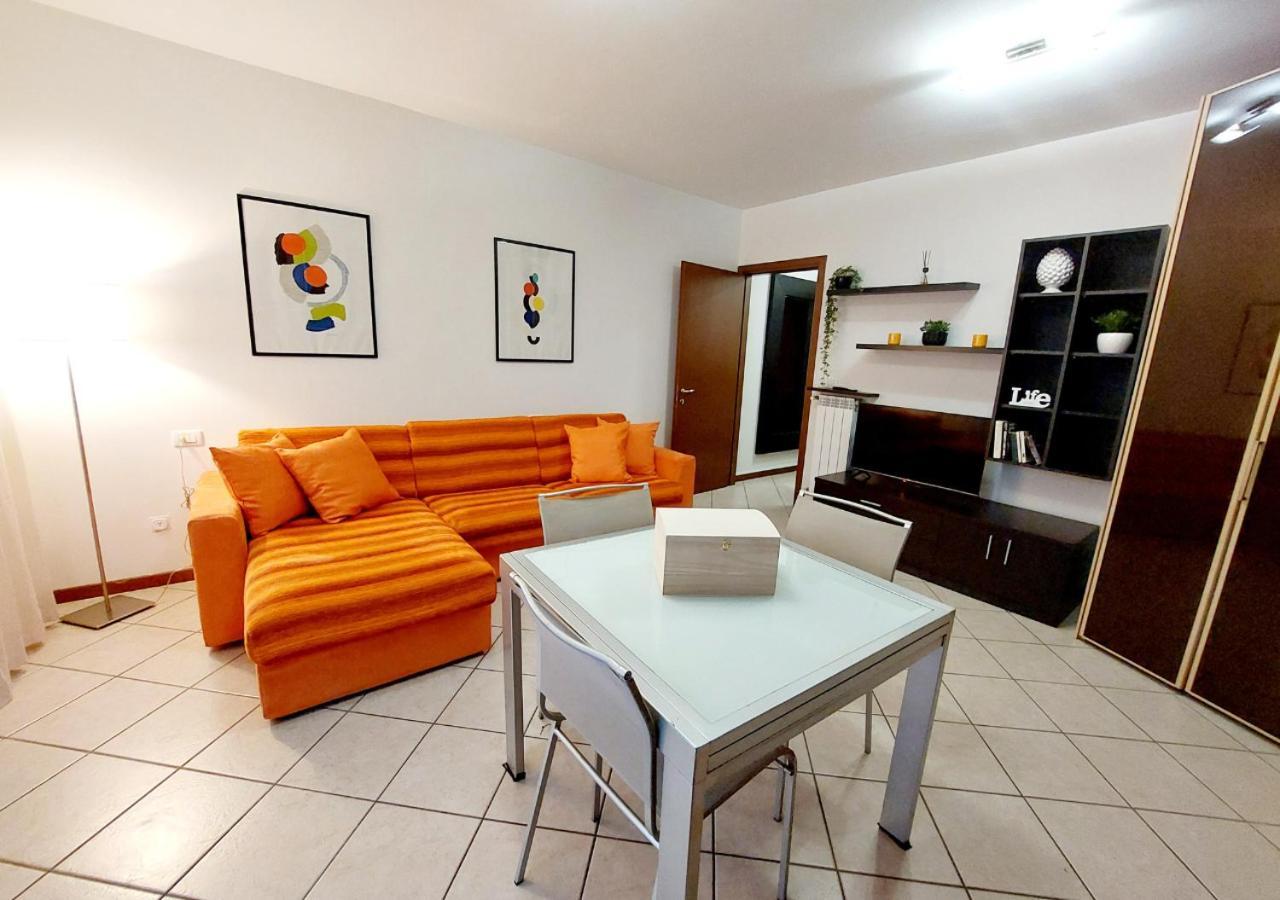 Monolocale-7 Minuti Da Bergamo, 10 Minuti Milan Bergamo Airport Apartment Gorle Ngoại thất bức ảnh